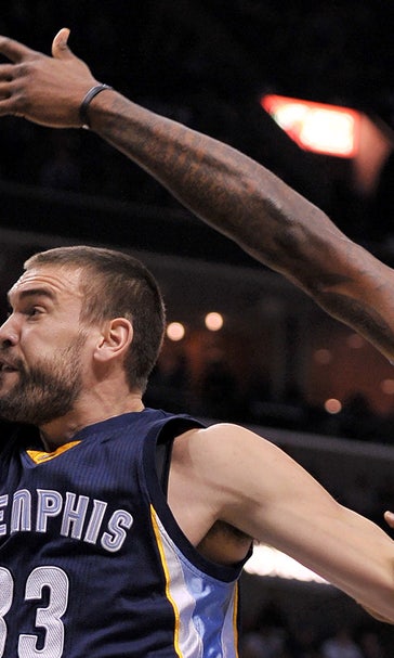 Grizzlies rout Clippers 107-91, improve to 12-2